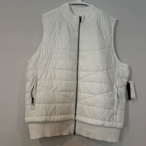 NWT Liverpool LA puffer sweater/sweater vest in cream with pockets, size 3X